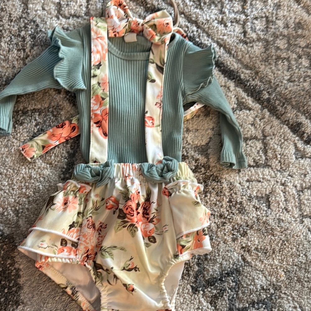 Floral Kids Matching Set with Bow